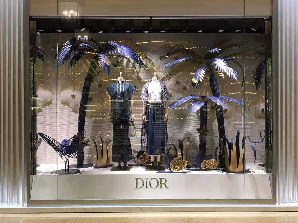 Dior